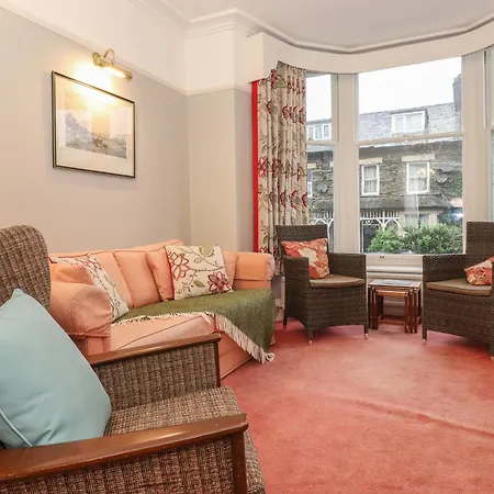 The Roses בית נופש